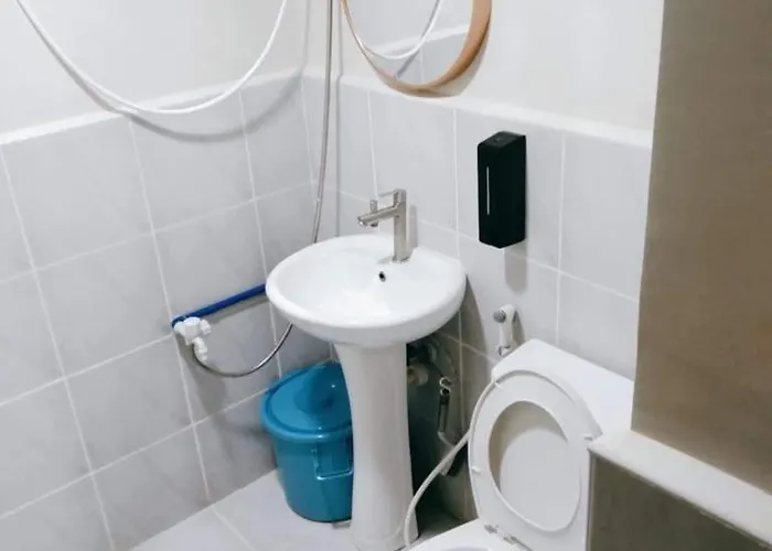 Alex's Staycation Hostel Cebu